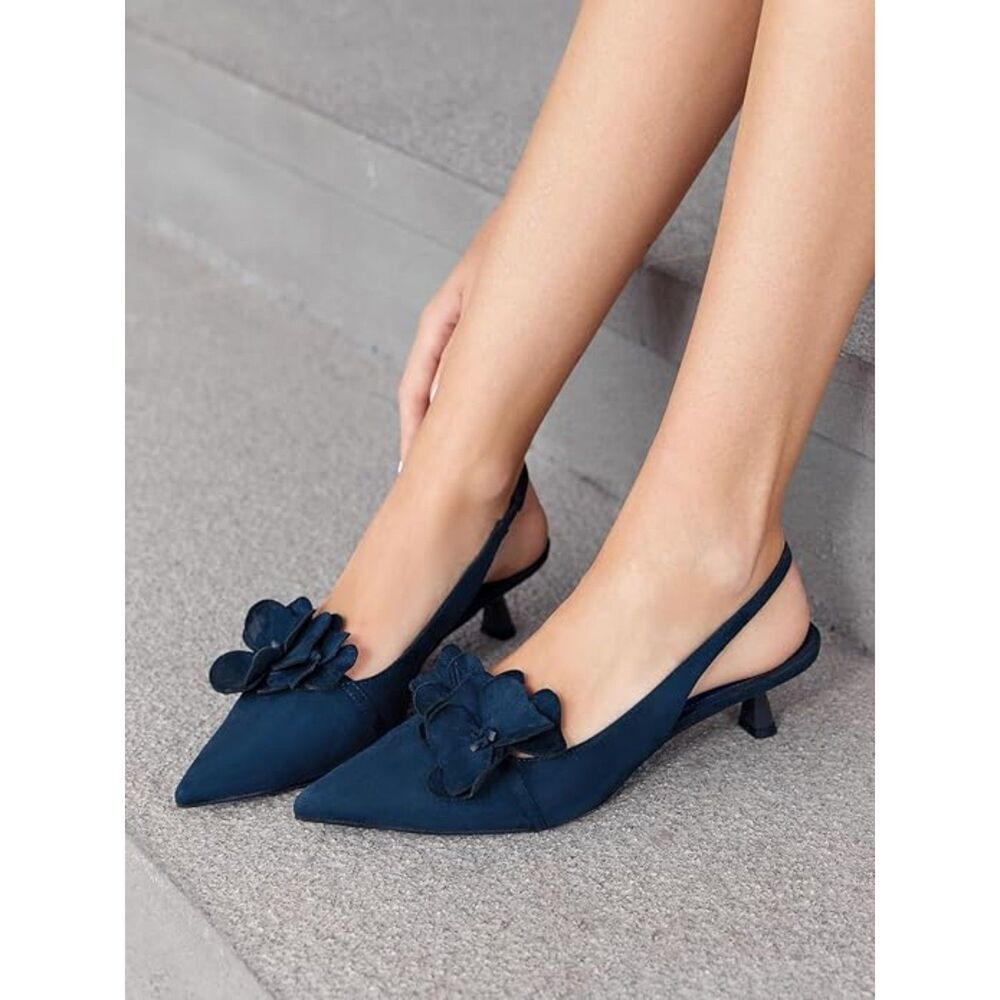 Womens Blue Flower Closed Pointed Toe Slingback Kitten Heel Wedding Pumps Shoes - Picture 3 of 5